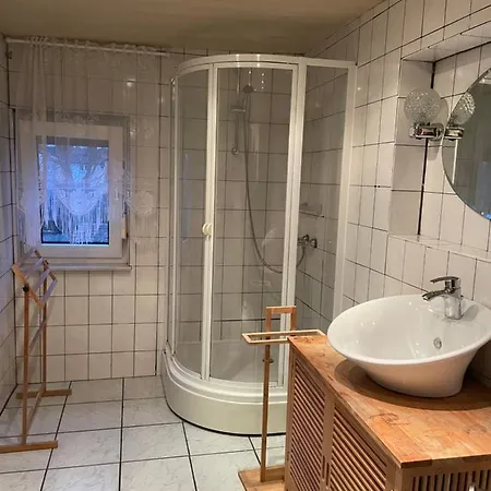 Hostel B-s L Kassel